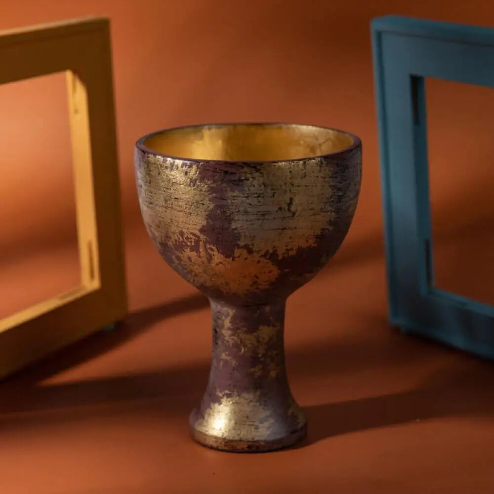 Indiana Jones Holy Grail Cup Props Vintage Trophy Resin Crafts Decorations Halloween Carnival Cosplay Costume Accessories